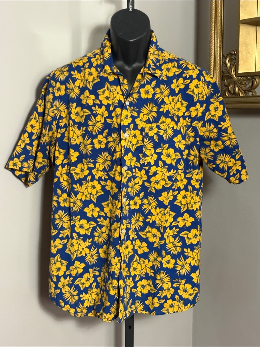Club Room Large Blue Short Sleeve Button Down with Yellow Floral Print Shirt